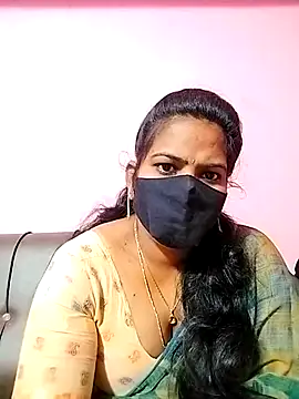 melina214 online show from 02/07/25, 03:23