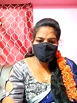 melina214 online show from 03/17/25, 02:19