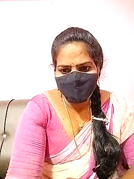 melina214 online show from 10/23/25, 04:23