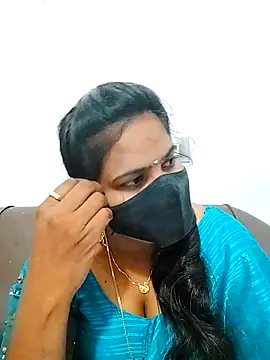 melina214 online show from 02/04/26, 04:18