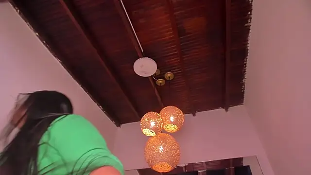 emily-fox online show from 01/28/25, 06:17