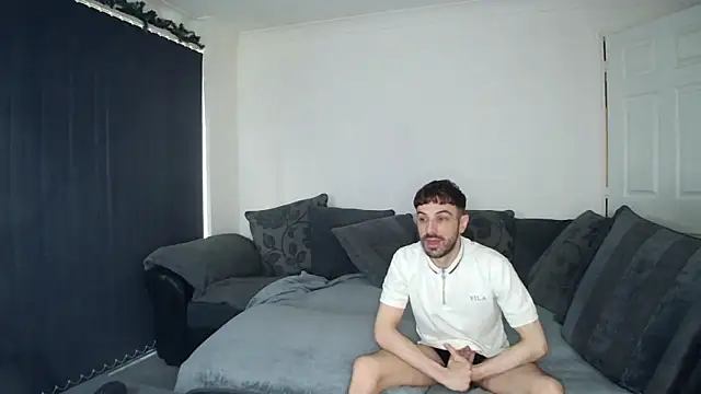 twotwinkhusbandss online show from 12/13/24, 01:12