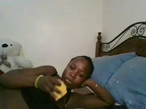 Sonnia  online show from 02/09/25, 09:28