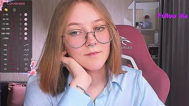 Snapshot of bunny_bubble chatting on 12/31/24, 01:26 bunny bubble online show from 12/31/24, 01:26