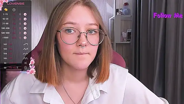 Snapshot of bunny_bubble chatting on 01/05/25, 12:42 bunny bubble online show from 01/05/25, 12:42