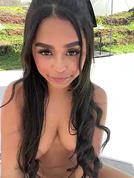 Juli Walker online show from 01/17/25, 05:51