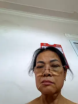 Hotestlove online show from 09/09/25, 06:35