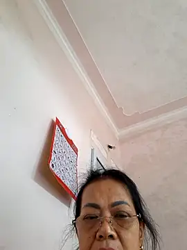 Hotestlove online show from 09/12/25, 03:17