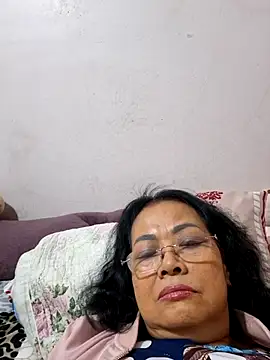 Hotestlove online show from 11/30/25, 12:20