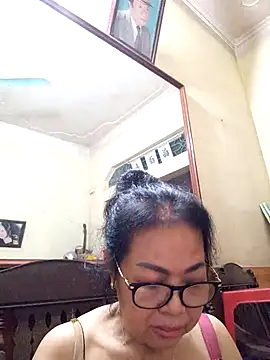 Hotestlove online show from 03/07/26, 12:46