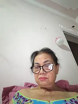 Hotestlove online show from 06/04/26, 03:07