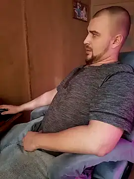 Foxyshaved online show from 02/26/25, 10:04