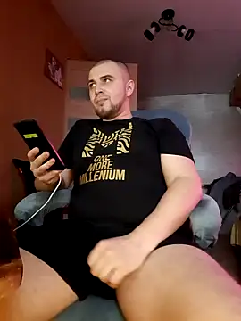 Foxyshaved online show from 03/04/25, 10:13