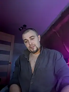 Foxyshaved online show from 03/19/25, 05:08