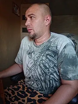 Foxyshaved online show from 09/11/25, 05:40