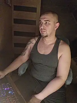 Foxyshaved online show from 01/11/26, 06:18