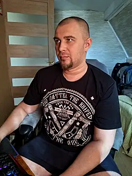 Foxyshaved online show from 03/20/26, 10:09