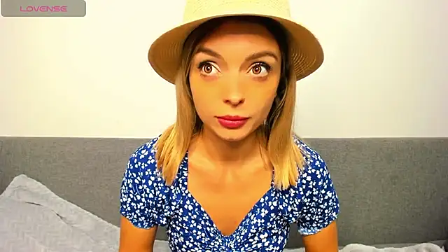  ellen meow  online show from 10/25/25, 09:31