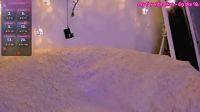 Snapshot of Sofagreen_ chatting on 02/12/25, 06:19 Sofagreen online show from 02/12/25, 06:19