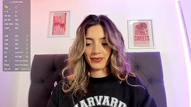 IsadoraGalle  online show from 04/19/26, 08:22