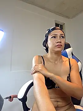KittyKardy online show from 04/21/26, 02:51