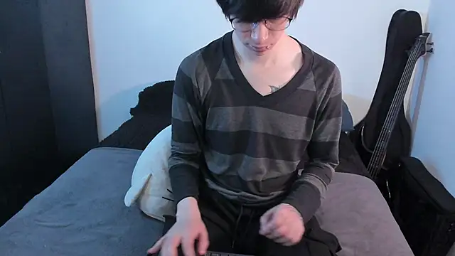 Aventure Twinks online show from 06/03/26, 02:58