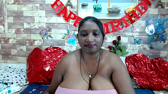 Snapshot of Indian_tracy chatting on 01/21/25, 08:32 Indian tracy online show from 01/21/25, 08:32