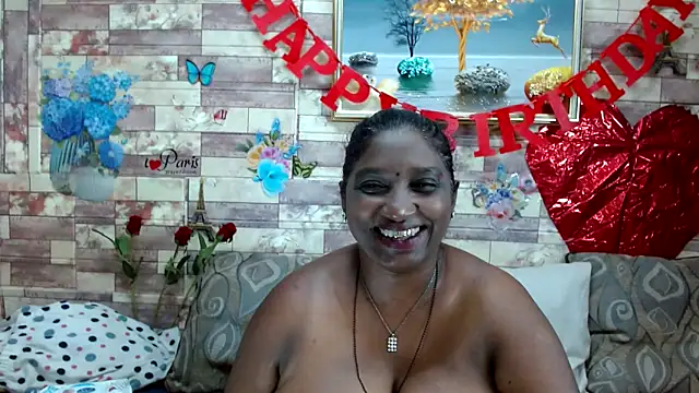 Snapshot of Indian_tracy chatting on 01/24/25, 11:04 Indian tracy online show from 01/24/25, 11:04