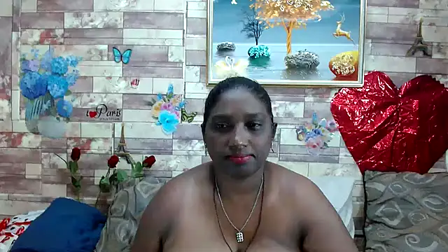 Snapshot of Indian_tracy chatting on 02/04/25, 07:40 Indian tracy online show from 02/04/25, 07:40