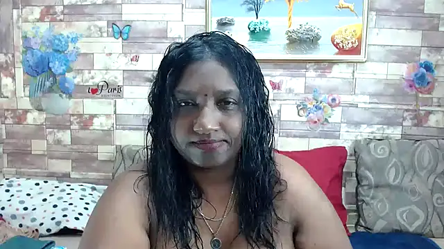 Snapshot of Indian_tracy chatting on 09/19/25, 09:11 Indian tracy online show from 09/19/25, 09:11