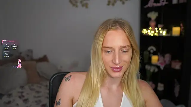 Nicolette  Shea  online show from 12/14/24, 09:40