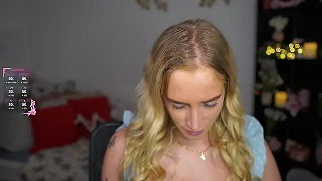 Nicolette  Shea  online show from 12/28/24, 08:58