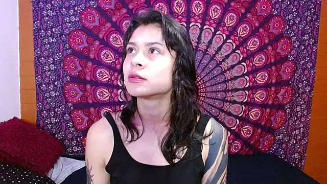 Snapshot of AbbySccott chatting on 10/21/25, 11:05 AbbySccott online show from 10/21/25, 11:05