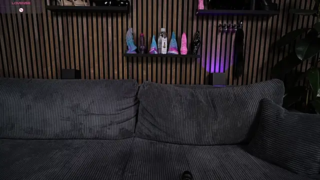 ClaraStylezZ online show from 04/26/26, 07:22