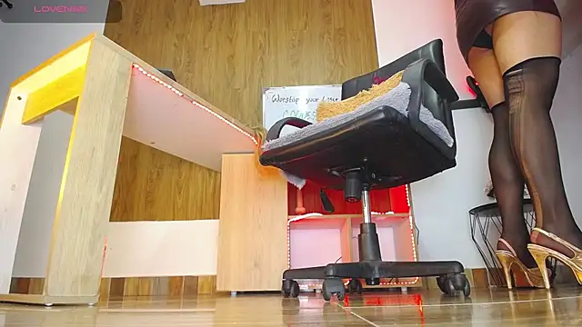 zultanalambert online show from 02/12/25, 02:45