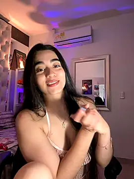 ZarahEvans online show from 09/15/25, 07:03