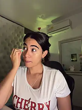 ZarahEvans online show from 07/03/26, 09:21