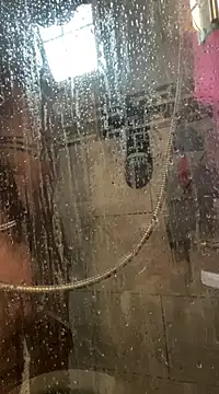 Snapshot of RoodoggXL chatting on 01/27/25, 10:06 RoodoggXL online show from 01/27/25, 10:06