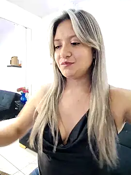 valeriahunter1 online show from 02/27/26, 10:32