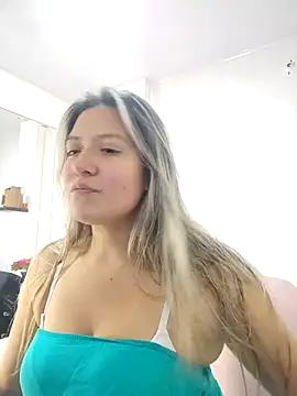 valeriahunter1 online show from 03/13/26, 10:27
