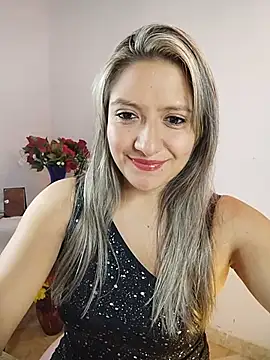 Snapshot of valeriahunter1 chatting on 06/20/26, 05:32 valeriahunter1 online show from 06/20/26, 05:32