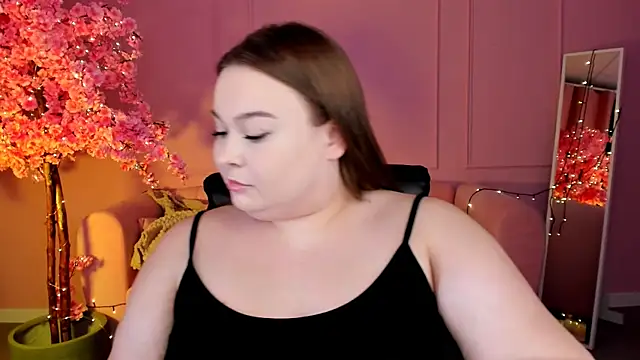 KimberlyMaran online show from 12/28/24, 12:13