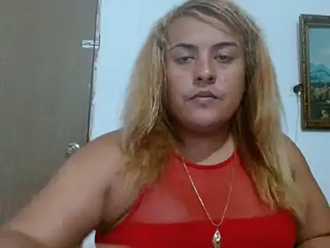 Snapshot of KIARAMARSHALLWELLZ chatting on 02/01/25, 01:44 KIARAMARSHALLWELLZ online show from 02/01/25, 01:44