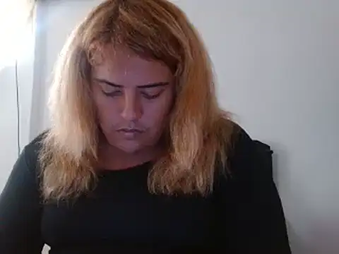 Snapshot of KIARAMARSHALLWELLZ chatting on 02/08/25, 03:31 KIARAMARSHALLWELLZ online show from 02/08/25, 03:31