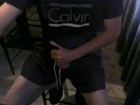 Snapshot of hornyman18cm39 chatting on 05/31/26, 06:42 hornyman18cm39 online show from 05/31/26, 06:42