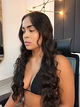 JuanaSimons online show from 01/06/25, 11:42