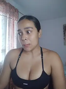 JuanaSimons online show from 11/30/25, 09:41