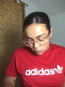 JuanaSimons online show from 12/20/25, 01:02