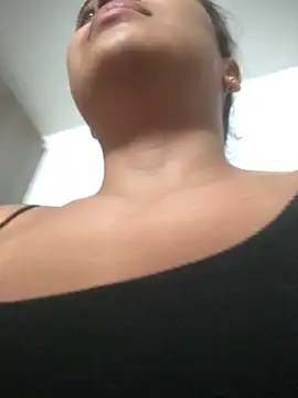 JuanaSimons online show from 12/21/25, 11:12