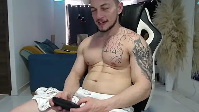 Angel bran online show from 04/18/26, 07:07